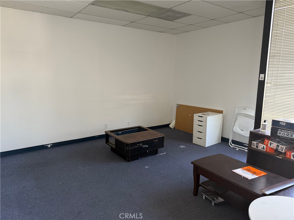 20957 Currier