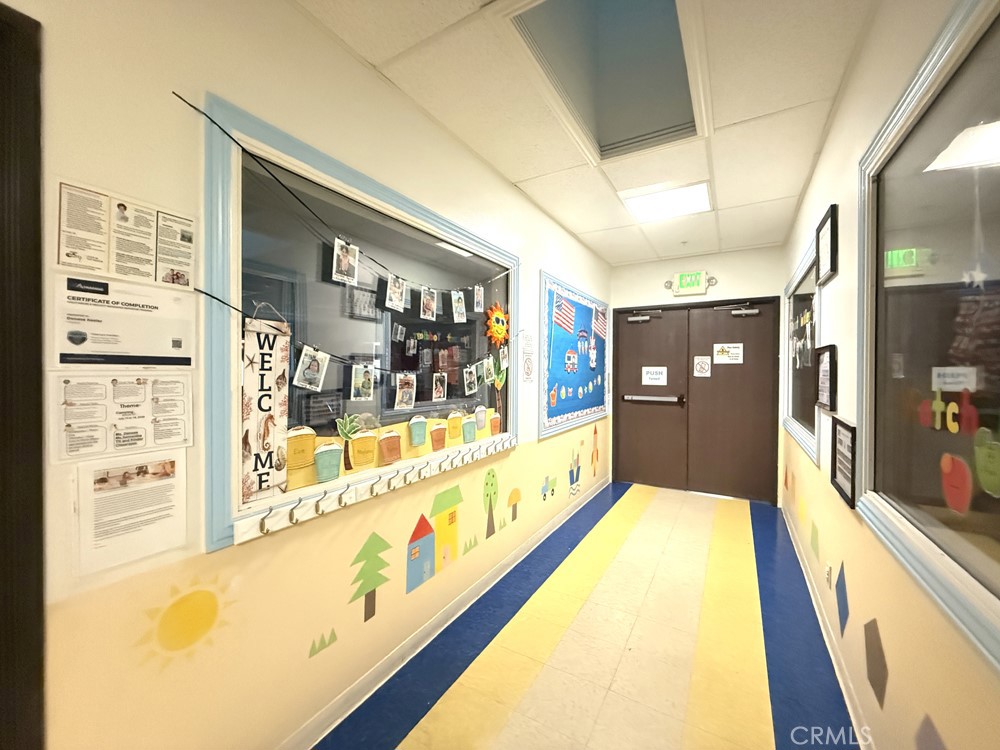 6048 Etiwanda Avenue