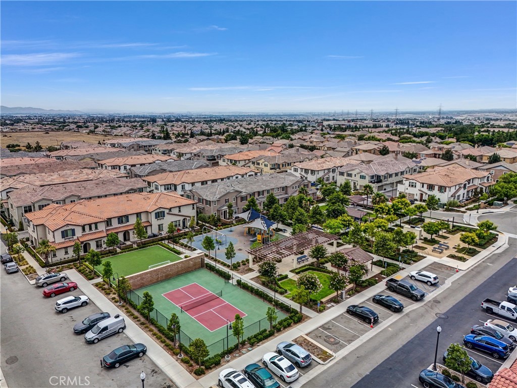 5584 Kate Way
