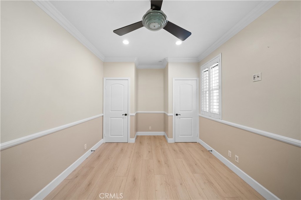933 Terrace Lane W 7