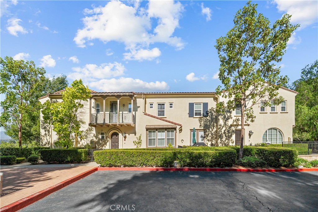 933 Terrace Lane W 7