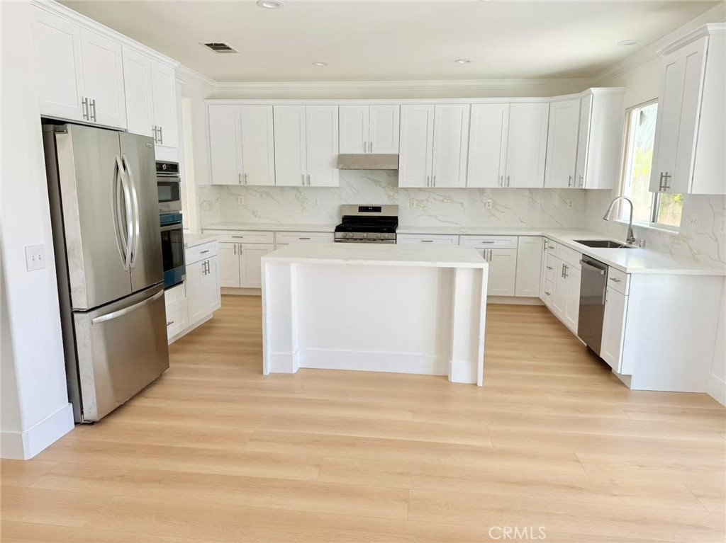 13953 Ellis Park Trail