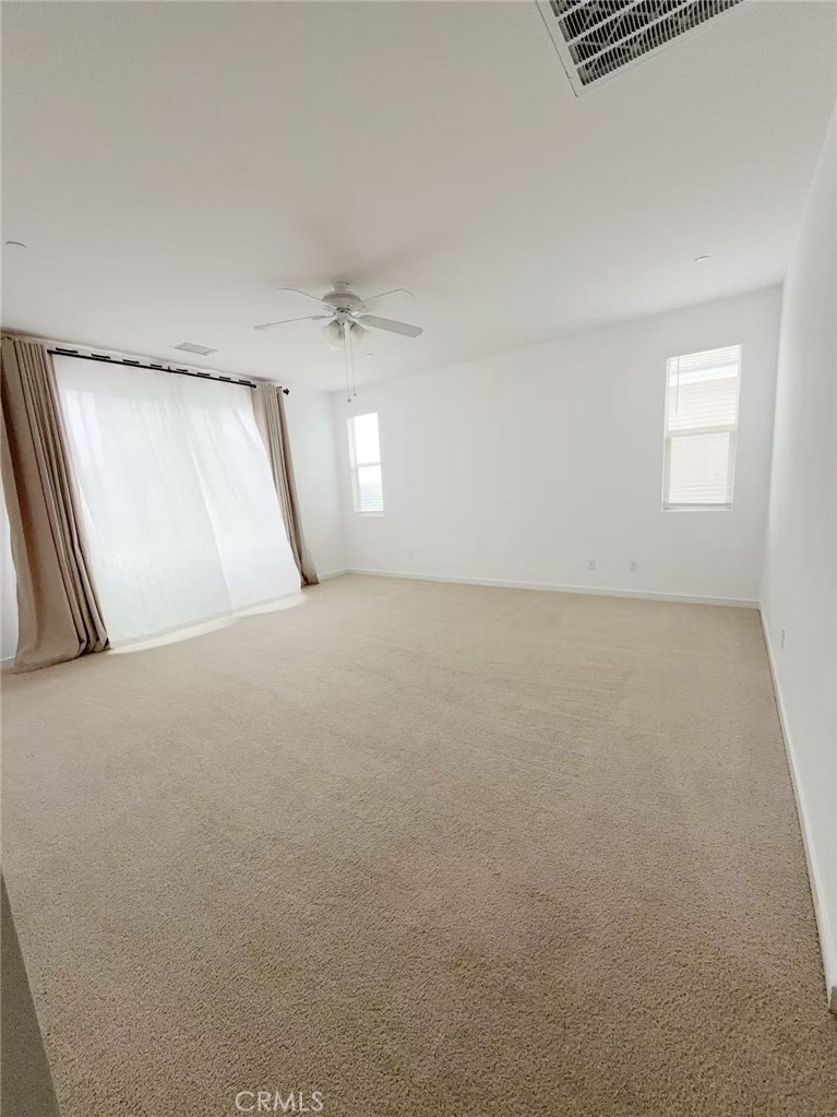 2932 E Copperhill Street