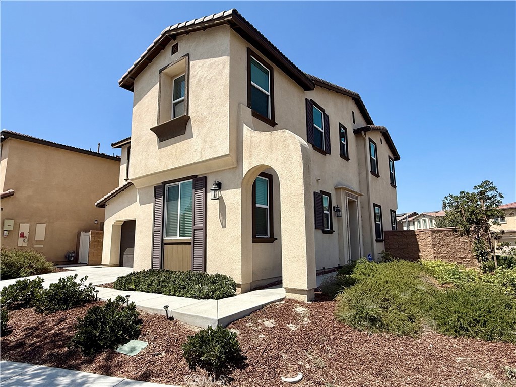 4858 S Avocado Trail