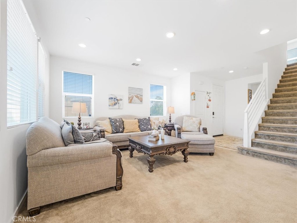 4858 S Avocado Trail