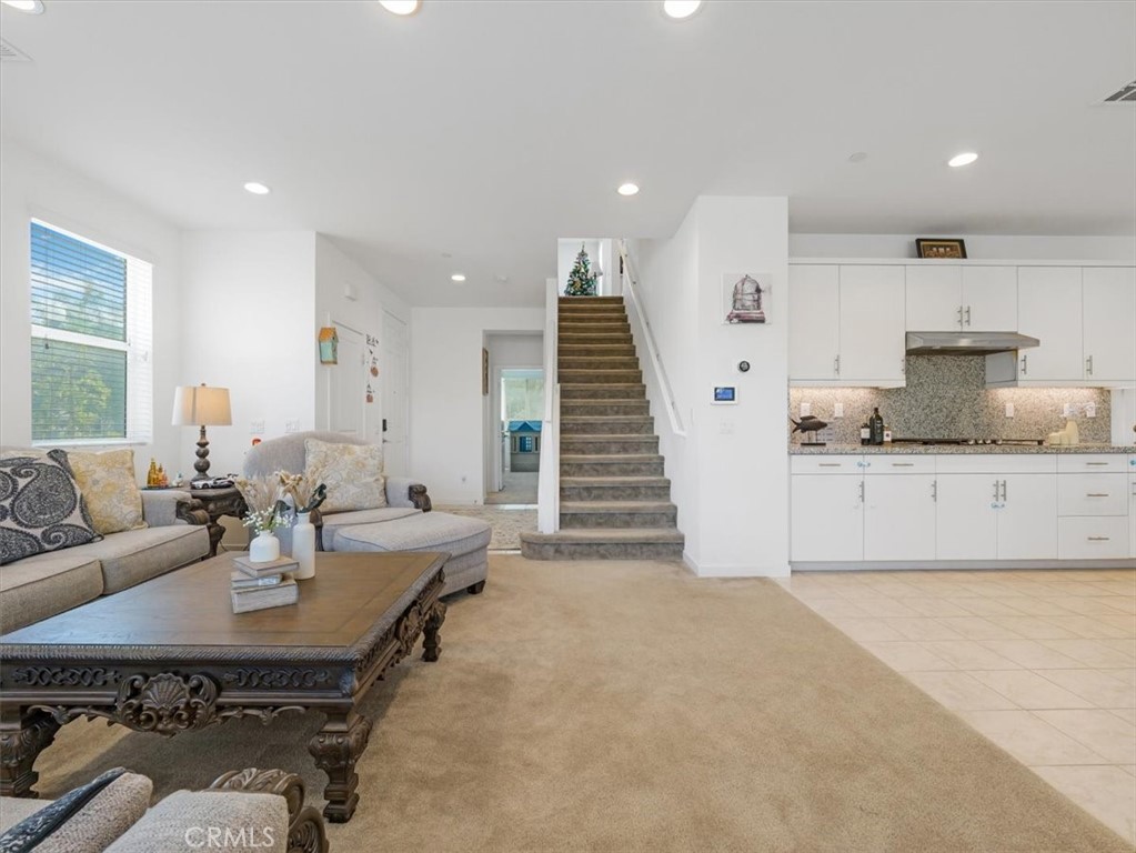 4858 S Avocado Trail