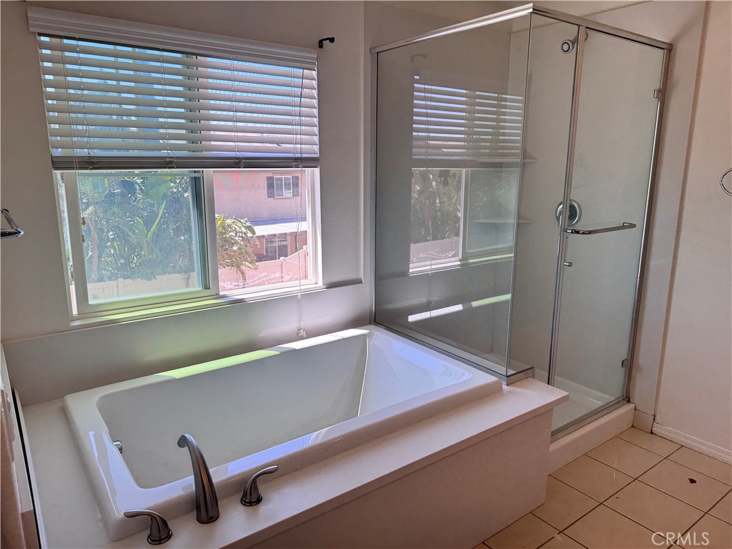 11422 Corte Los Laureles