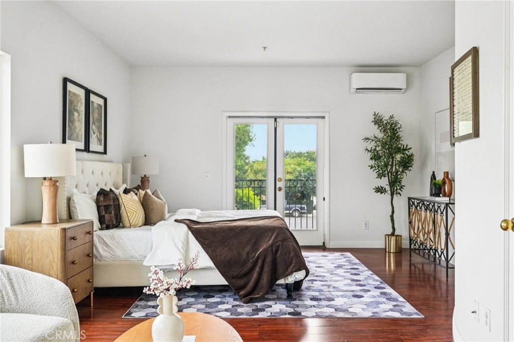 12383 Magnolia Street