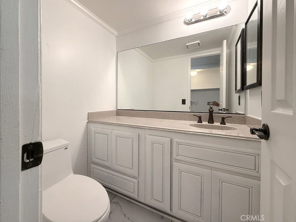 1409 Meadow Glen Road