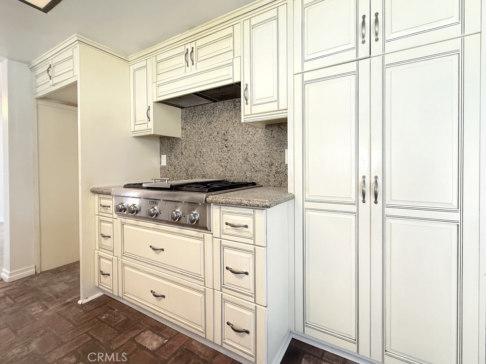 1409 Meadow Glen Road