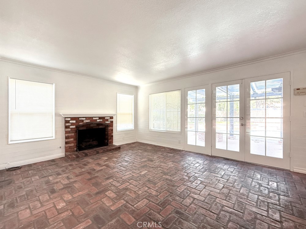 1409 Meadow Glen Road