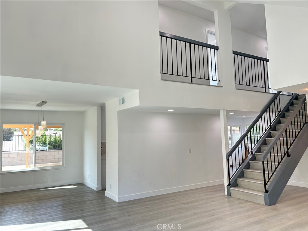 2028 E Lainie Street