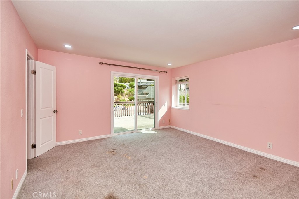 2028 E Lainie Street