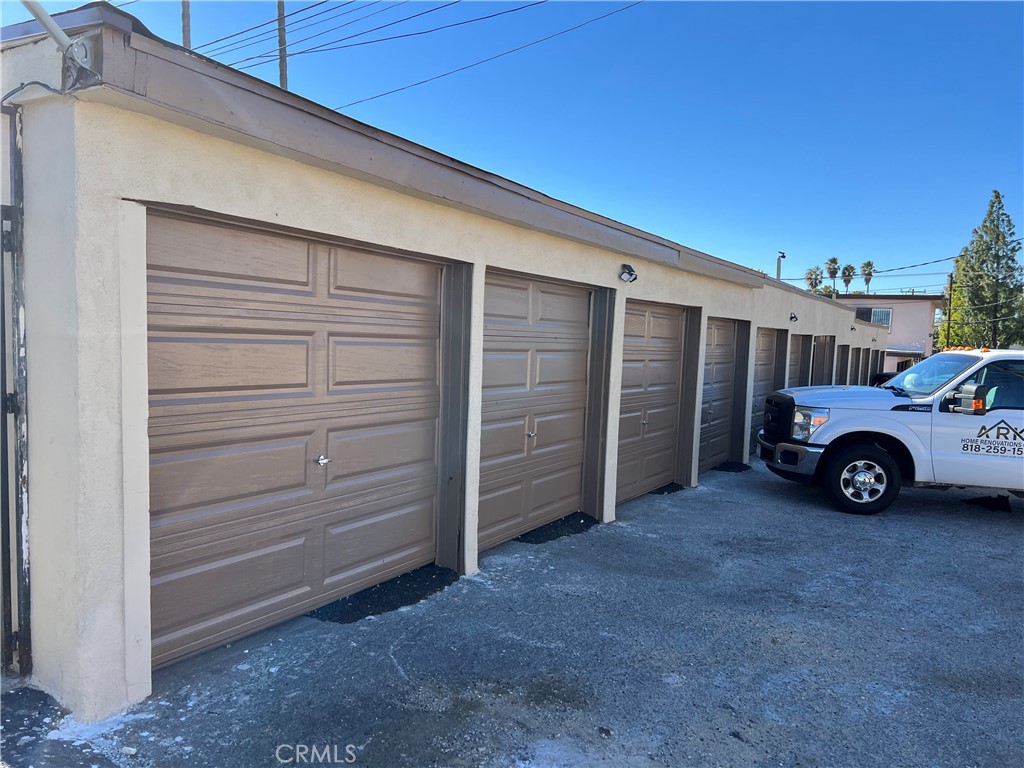 242 W Jackson Street