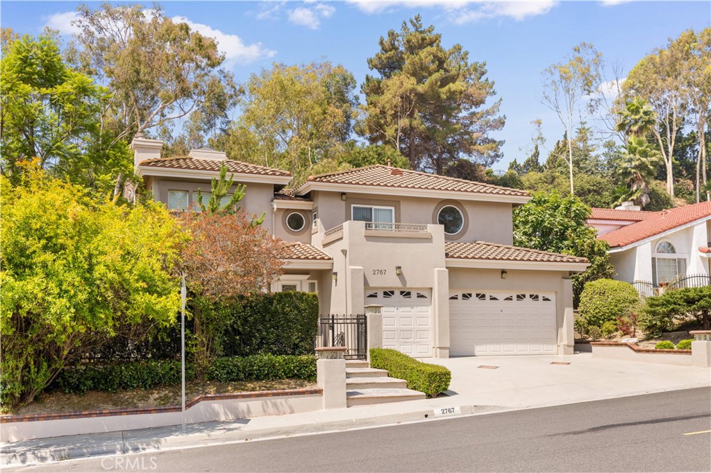 2767 Saleroso Drive