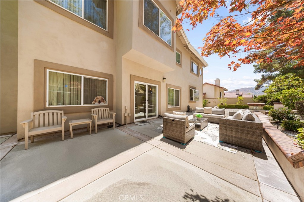 2767 Saleroso Drive
