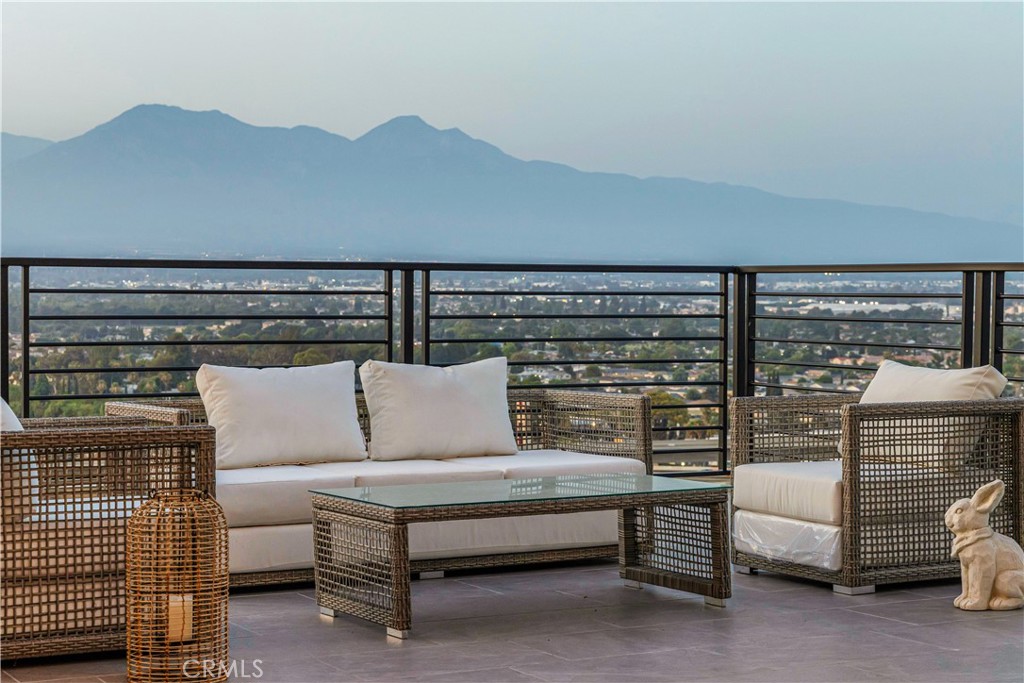 2380 Scenic Ridge Dr