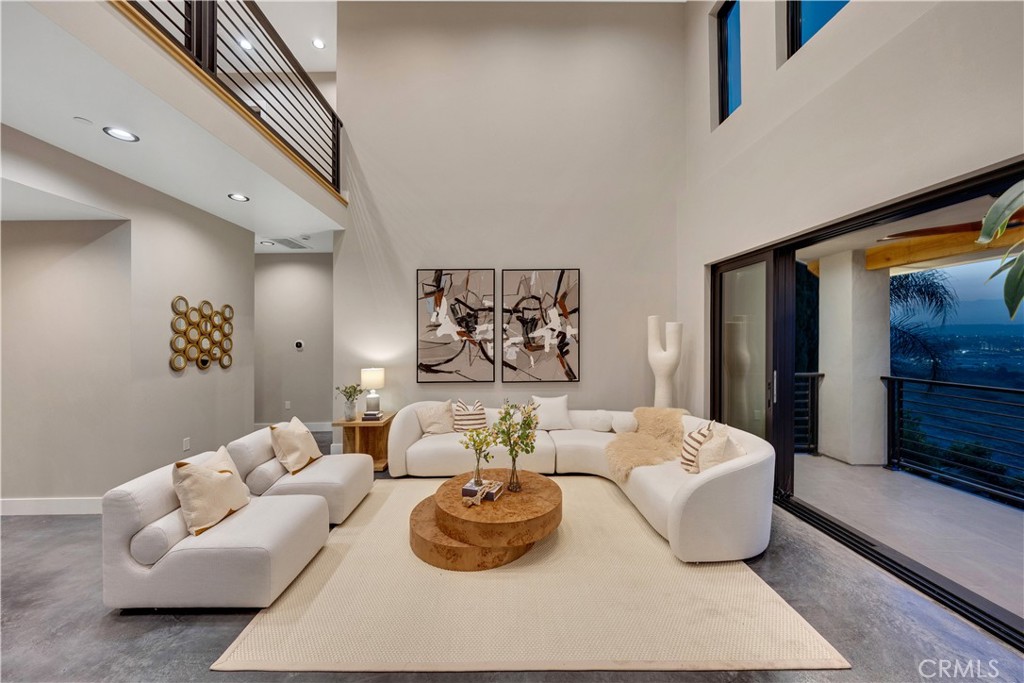 2380 Scenic Ridge Dr