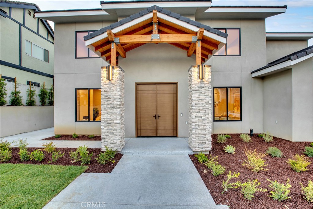 2380 Scenic Ridge Dr