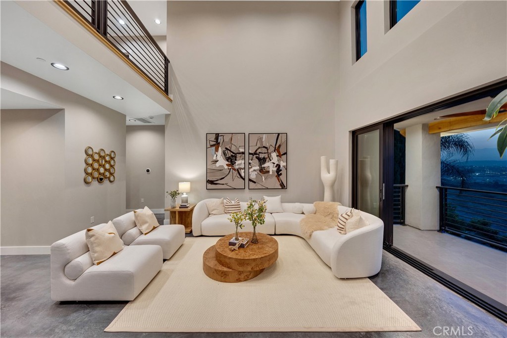 2380 Scenic Ridge Dr