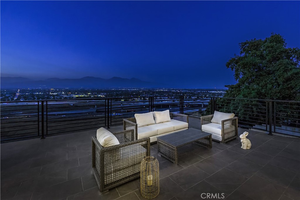2380 Scenic Ridge Dr