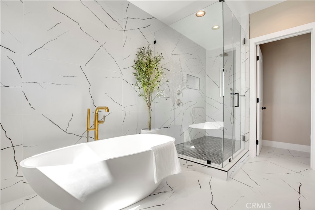 2380 Scenic Ridge Dr