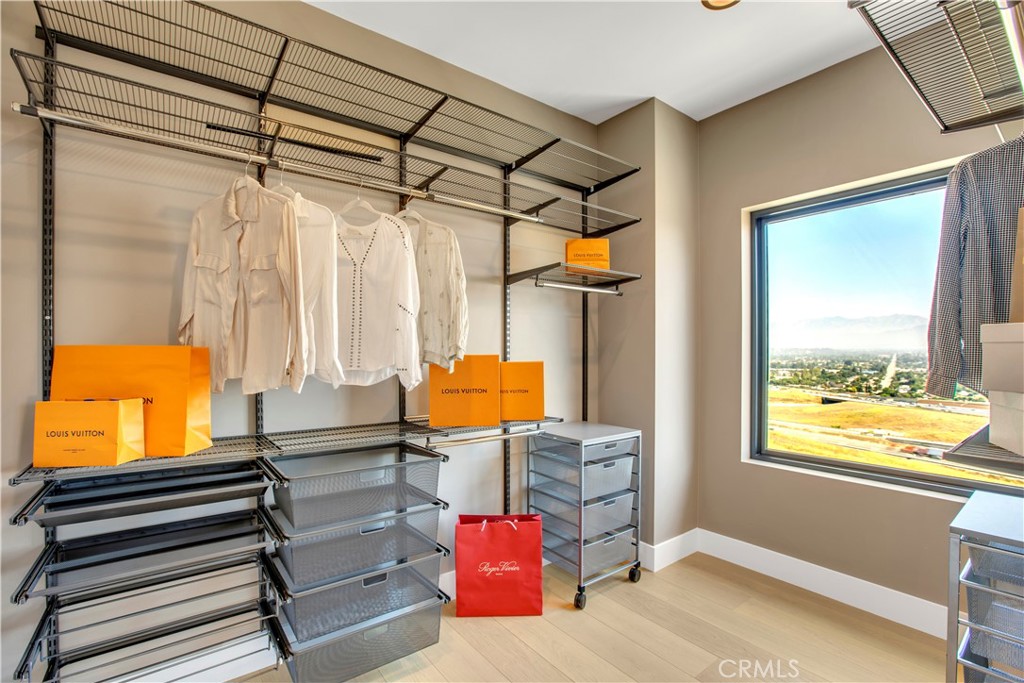 2380 Scenic Ridge Dr