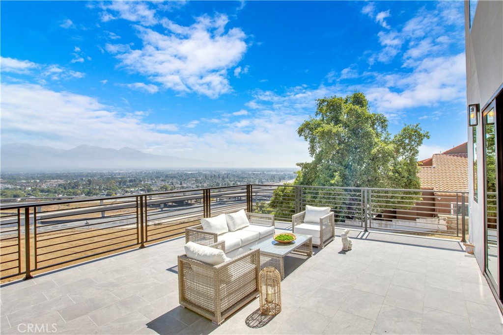 2380 Scenic Ridge Dr