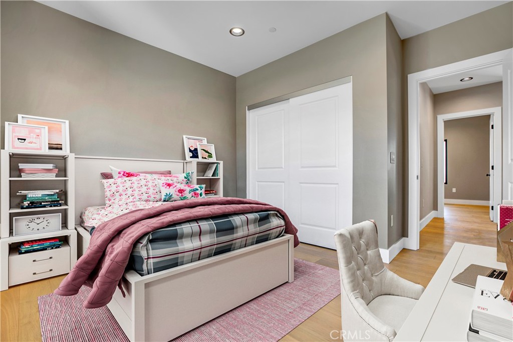 2380 Scenic Ridge Dr