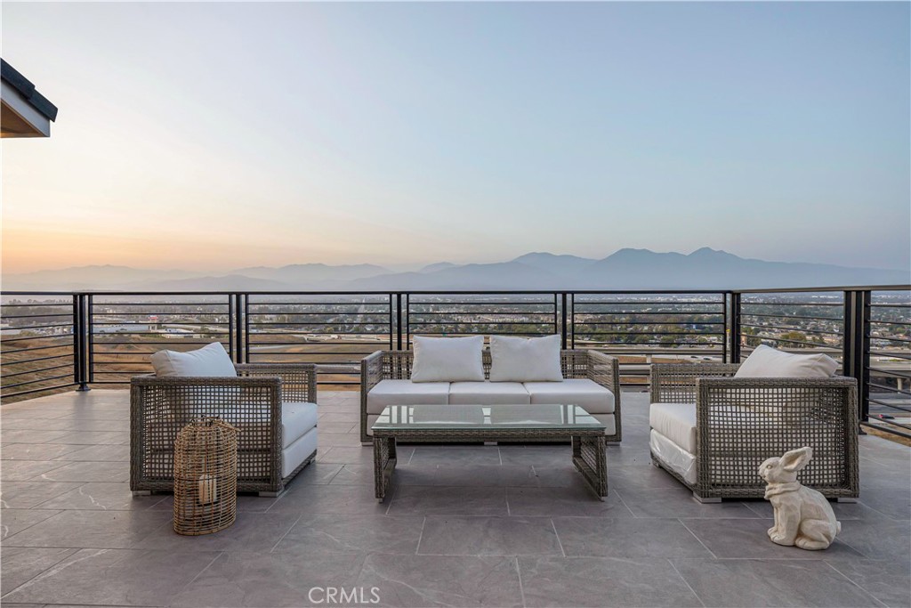 2380 Scenic Ridge Dr