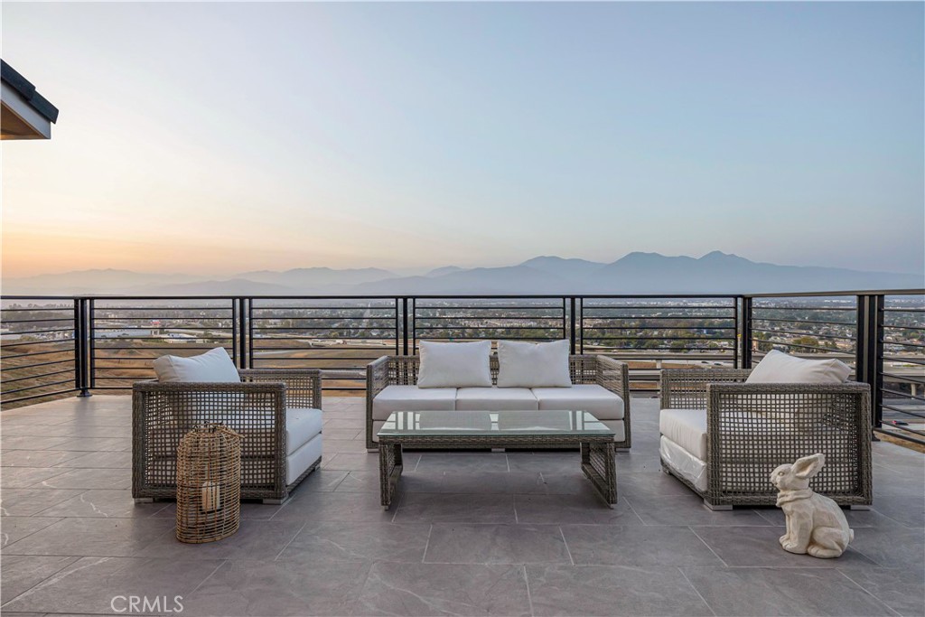 2380 Scenic Ridge Dr