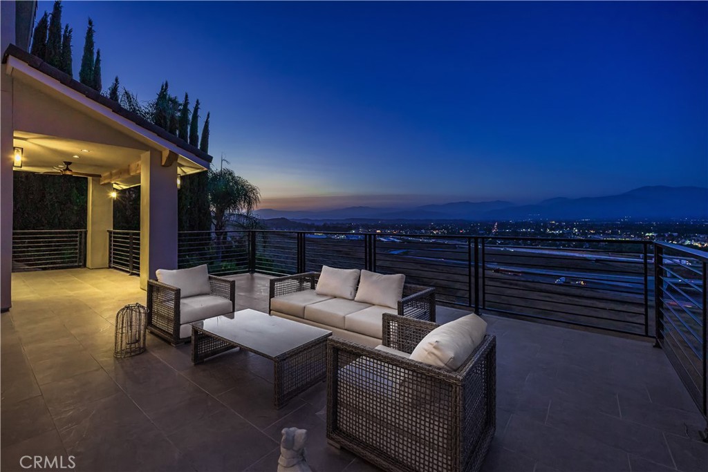 2380 Scenic Ridge Dr