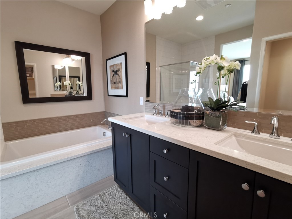 7467 Solstice Place