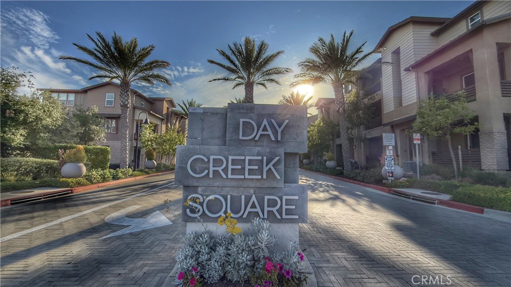 7467 Solstice Place