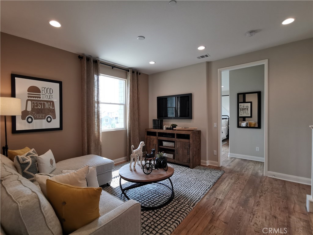 7467 Solstice Place