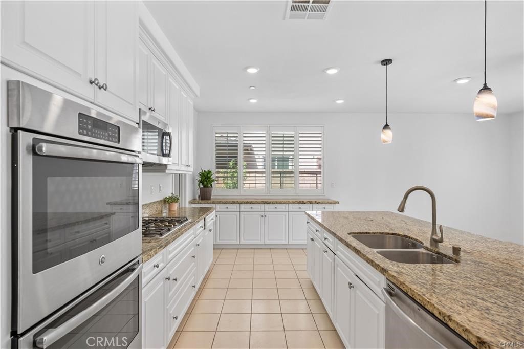 13218 Chatham