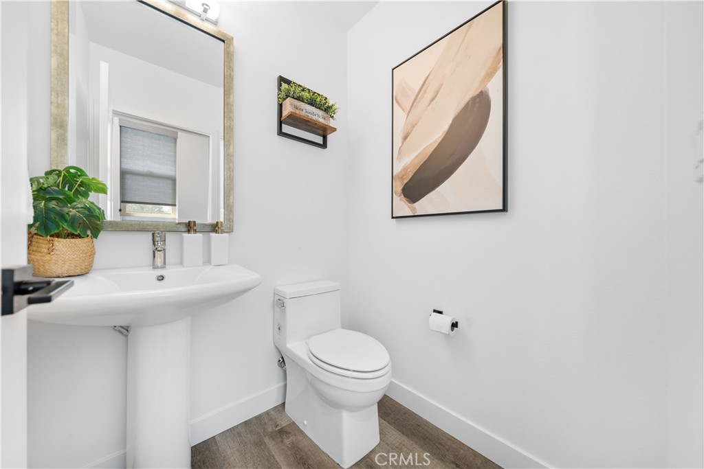 23238 Marigold Avenue