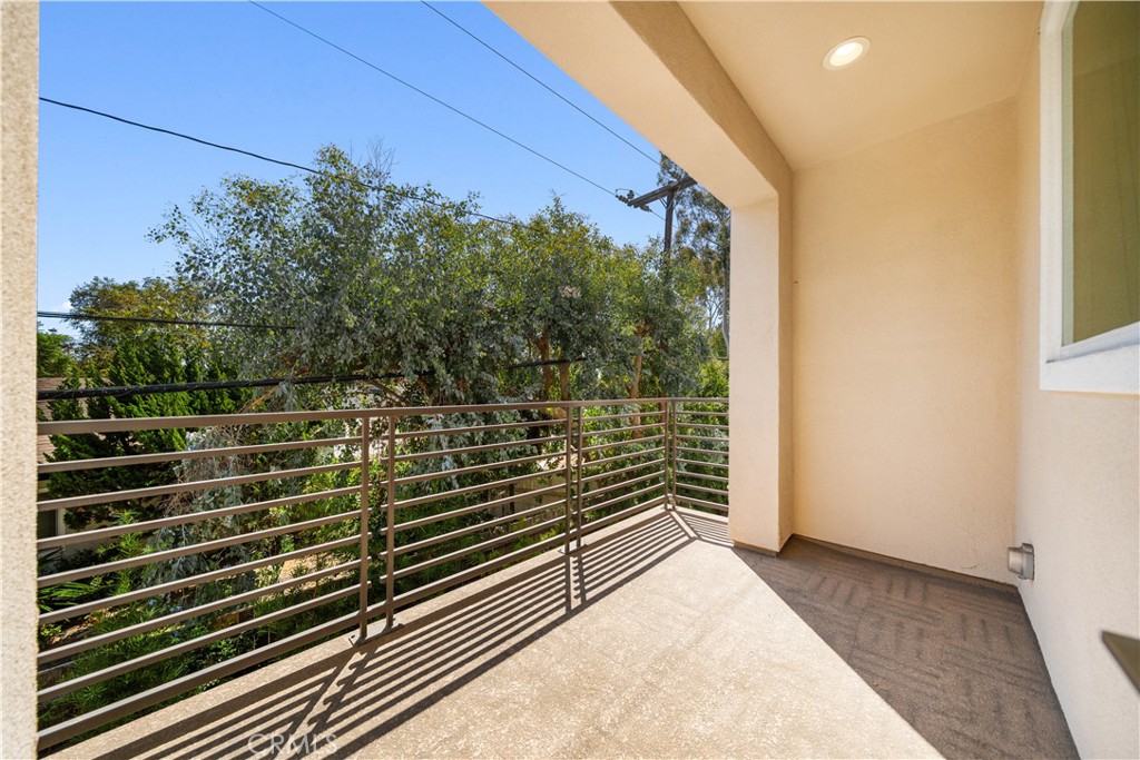 23238 Marigold Avenue