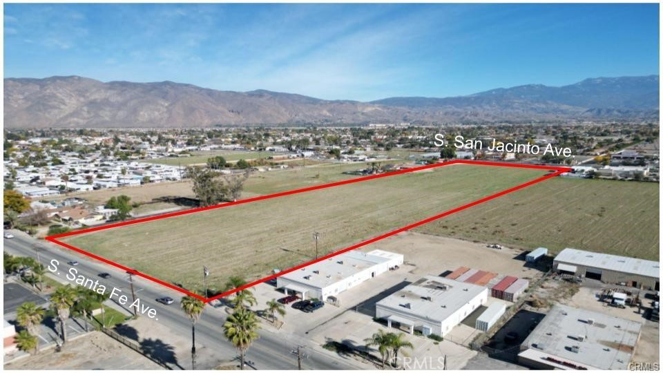 1231 Santa Fe Avenue