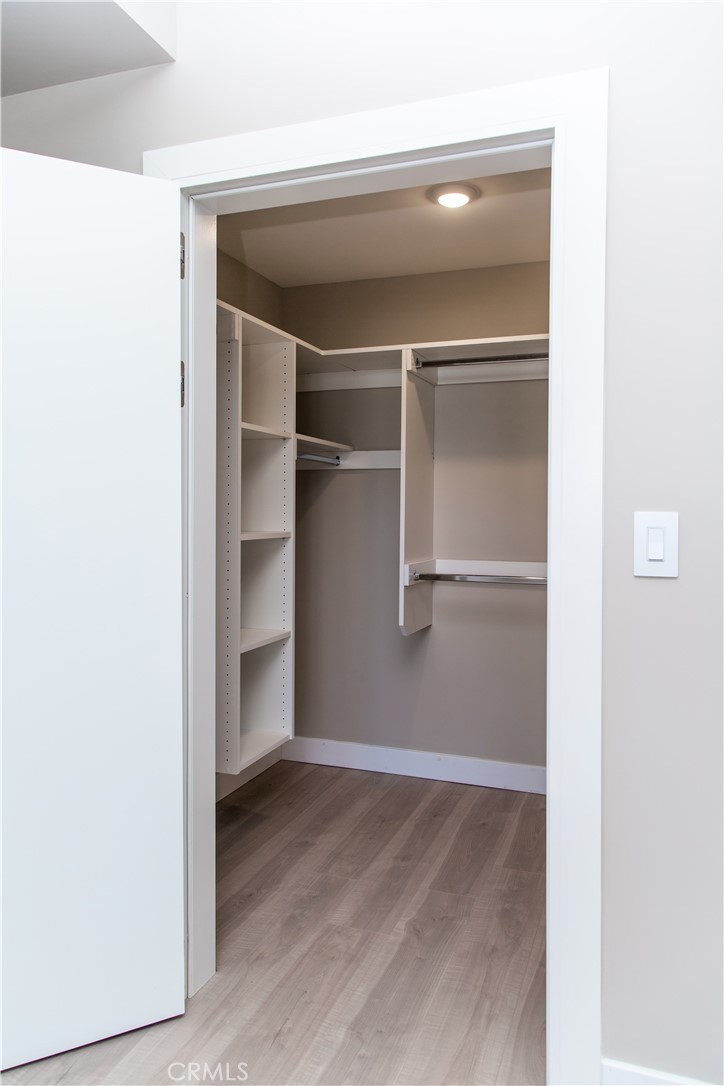 39 S Los Robles Avenue 3006