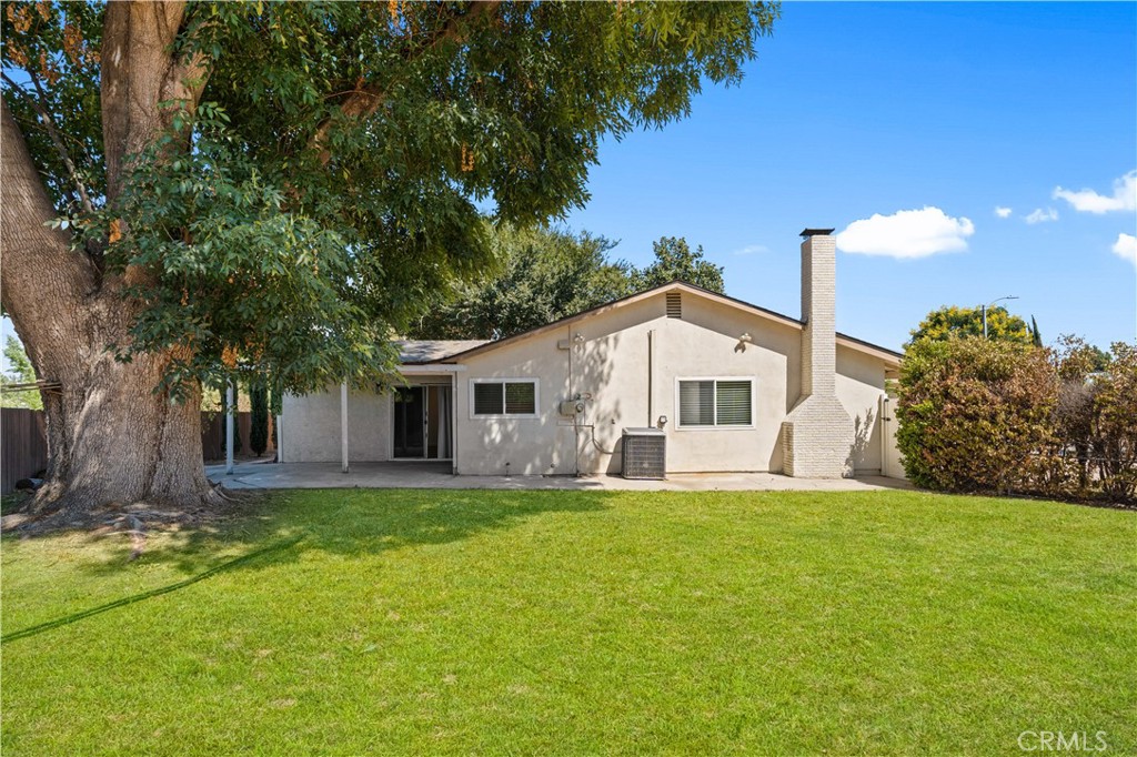 15410 Elm Lane