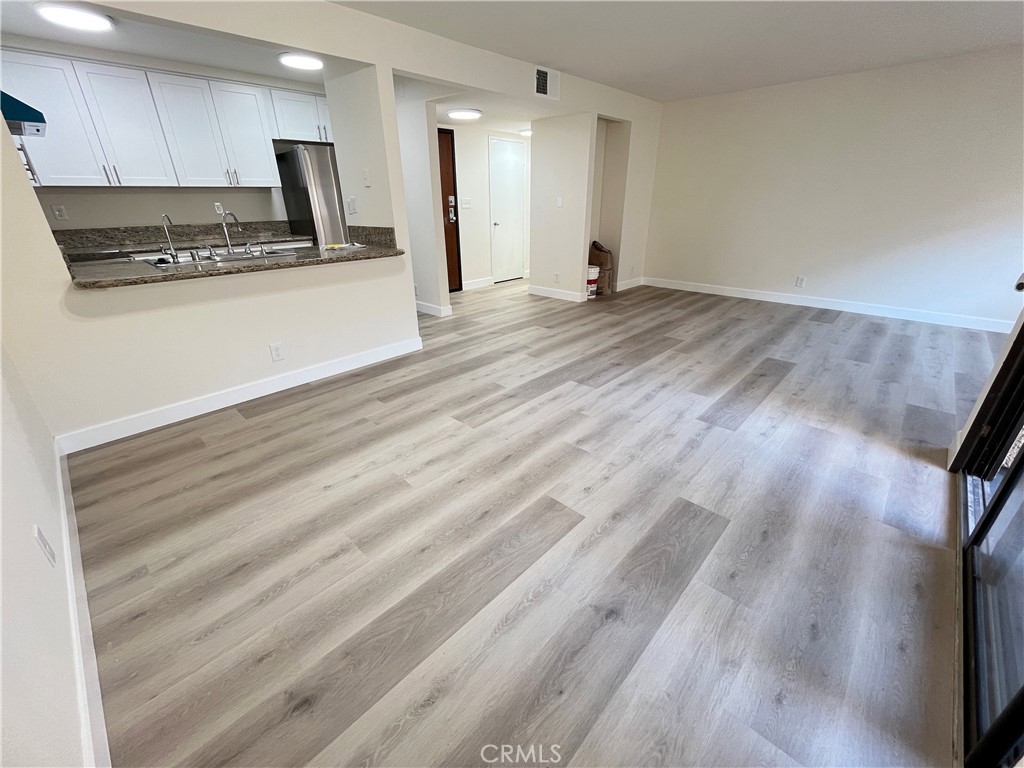 435 S Virgil Avenue 209