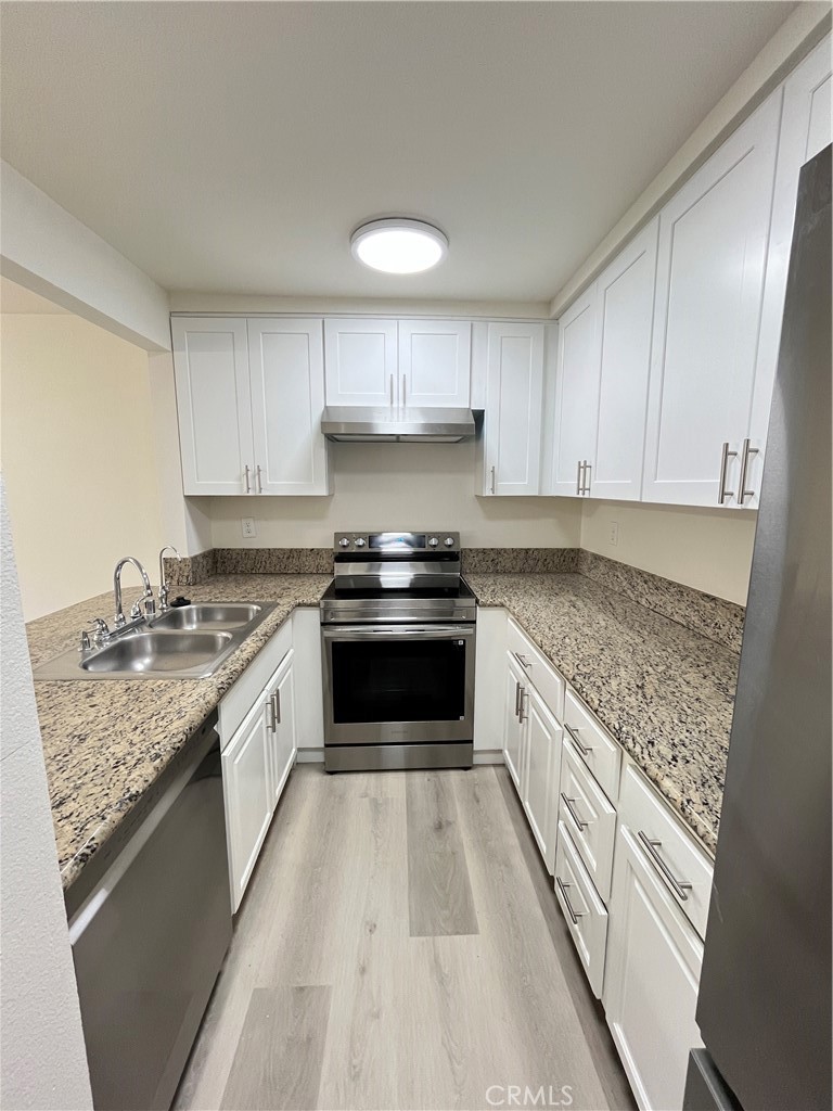 435 S Virgil Avenue 209
