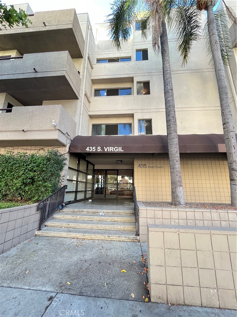 435 S Virgil Avenue 209