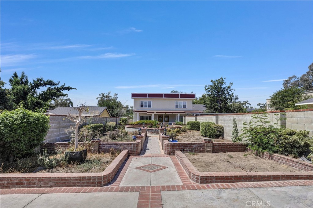 1325 Glen Ave