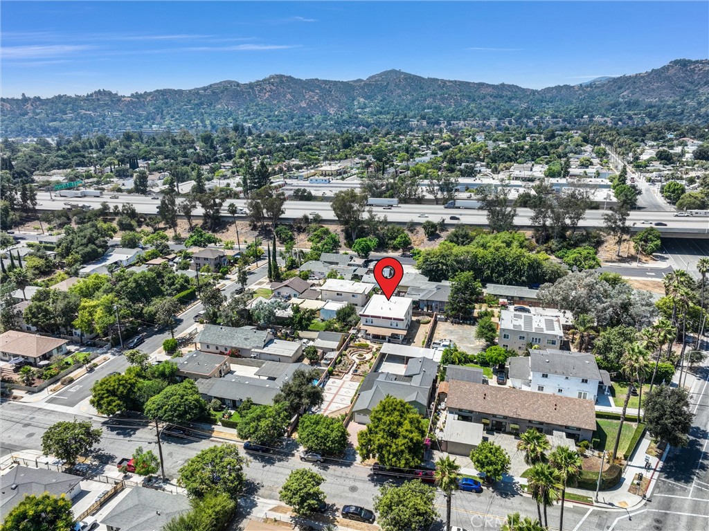 1325 Glen Ave