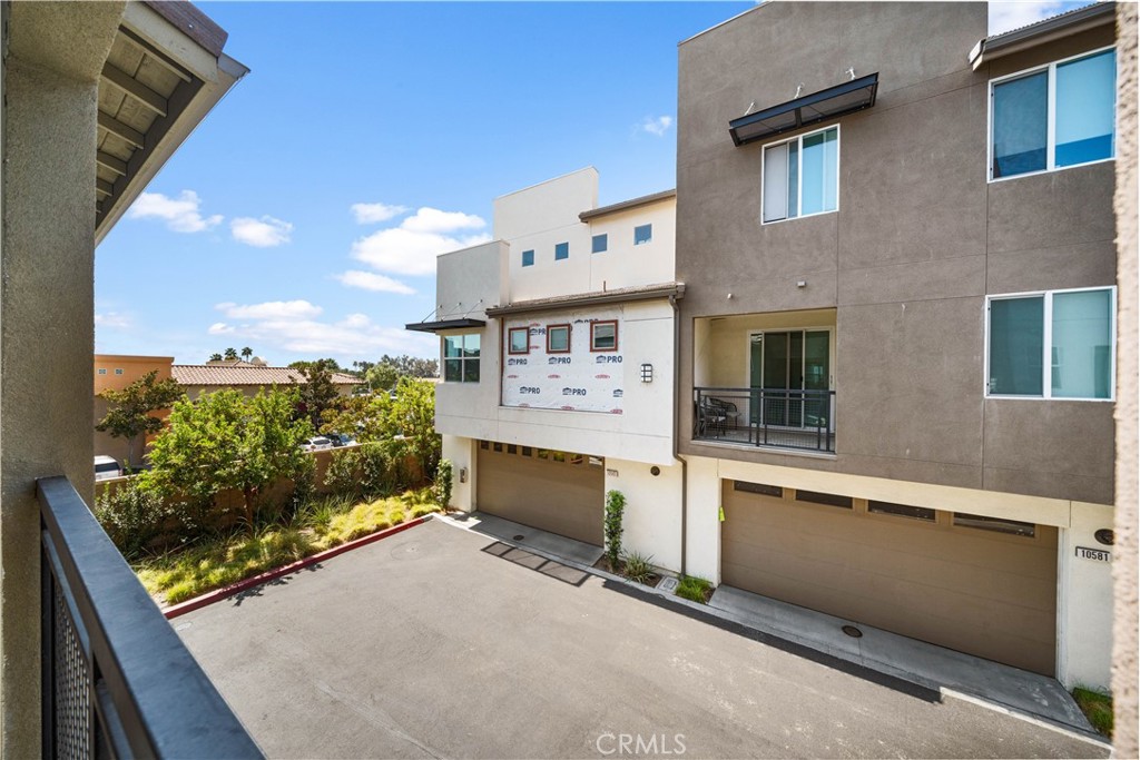 10591 Huxley Drive