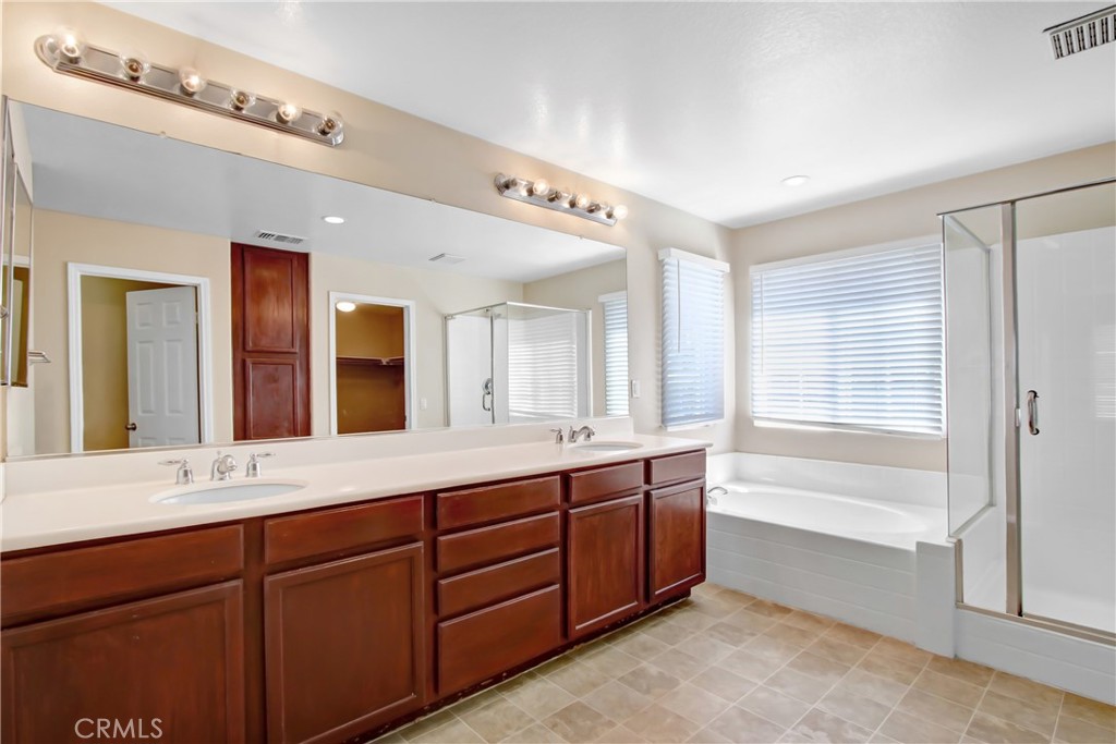 446 N Placer Privado