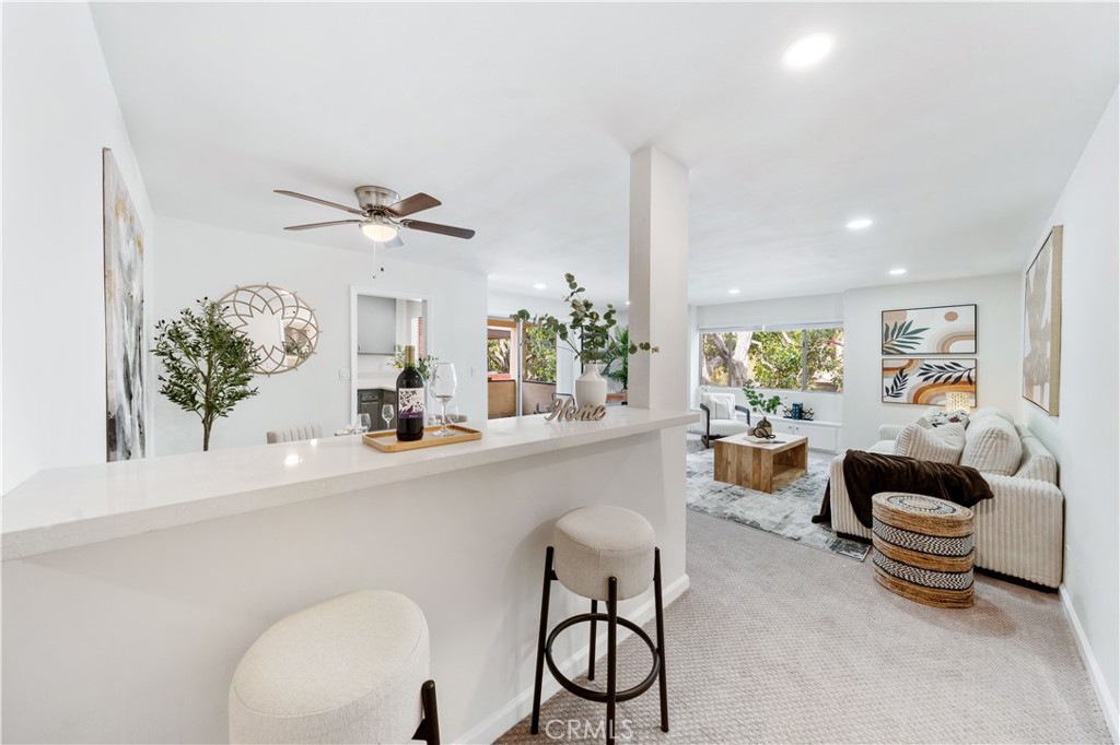 5674 Windsor Way 201