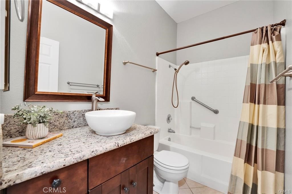 3072 Crape Myrtle Cir